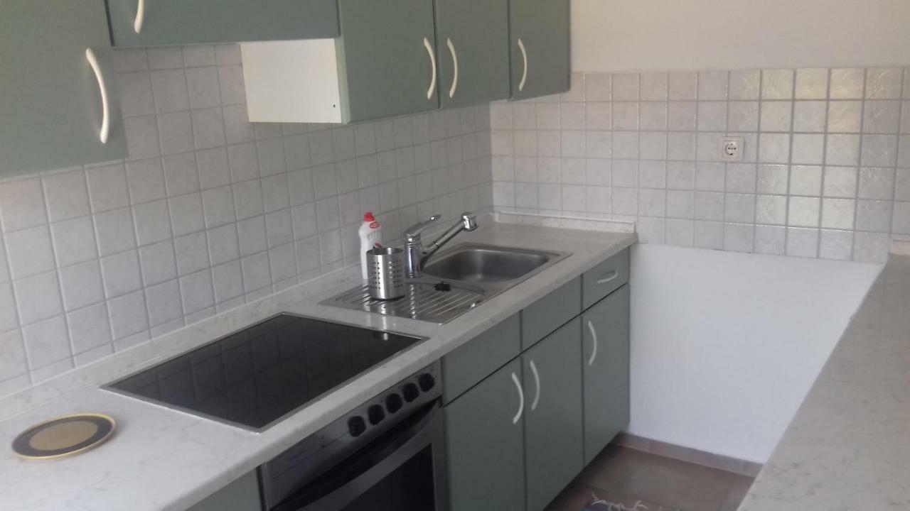 Apartman Jezidzic Kaštela Esterno foto