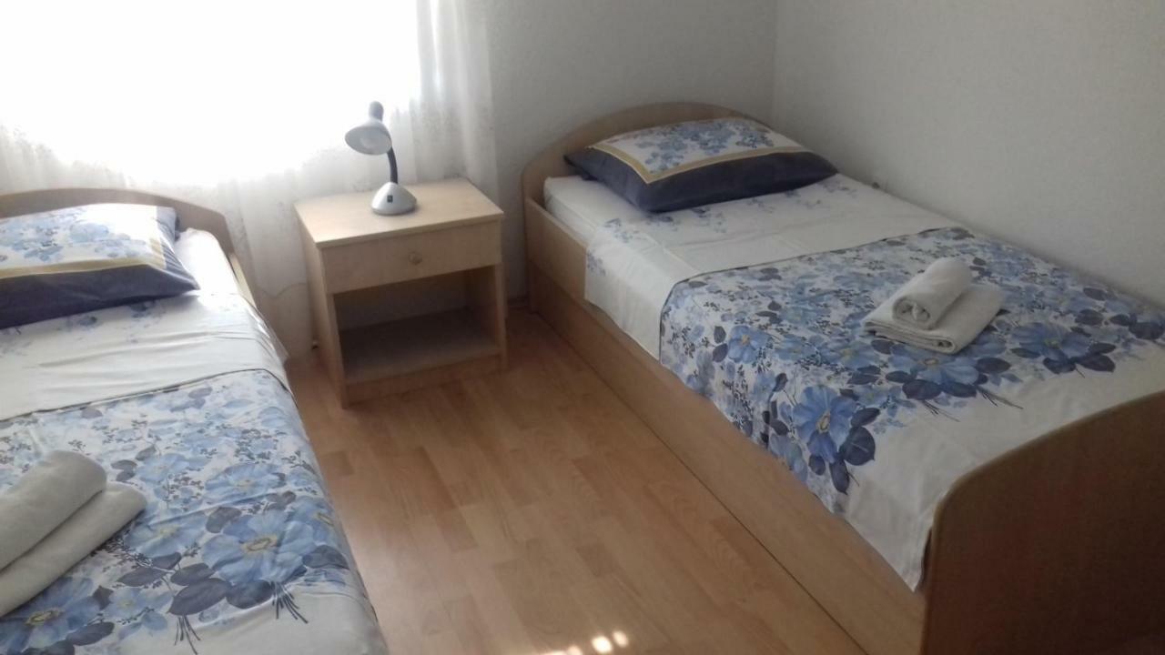 Apartman Jezidzic Kaštela Esterno foto