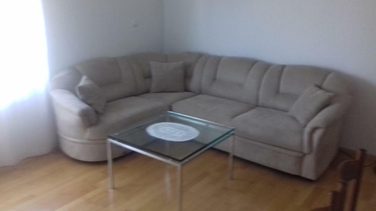 Apartman Jezidzic Kaštela Esterno foto
